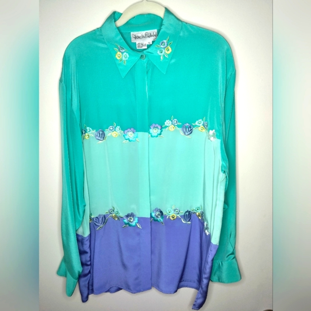 Diane Von Furstenberg (Sz L) Multicolor Silk Embroidered Button Down LS Blouse